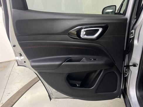 Used 2024 Jeep Compass Trailhawk image 28