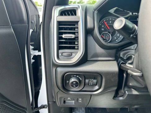 New 2026 RAM 1500 Big Horn AWD/4WD image 19