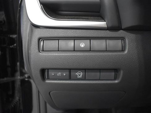 Certified 2023 Nissan Rogue SV AWD/4WD image 18