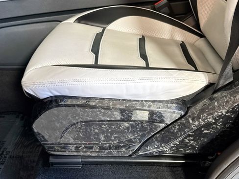 Certified 2021 Mercedes-Benz G 63 AMG AMG G 63 4MATIC SUV w/ G Manufaktur Interior Package image 19