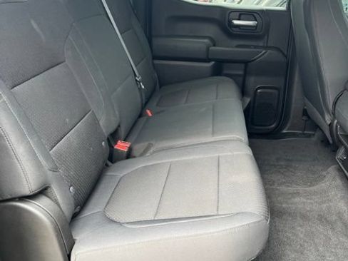 Used 2020 Chevrolet Silverado 1500 Custom w/ Custom Value Package AWD/4WD image 12