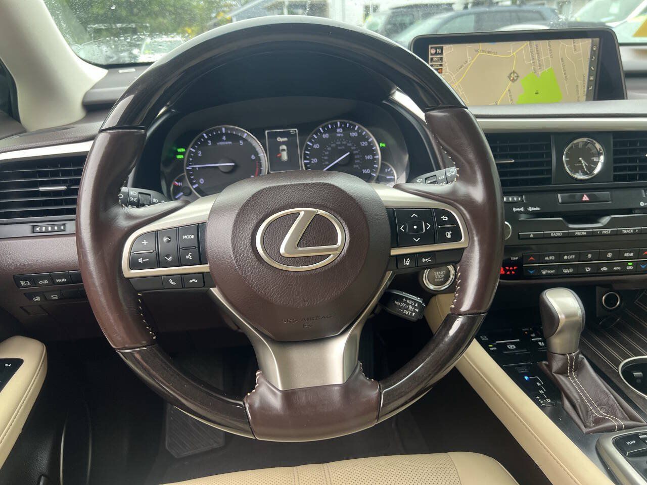 Used 2018 Lexus RX 350L Luxury w/ Accessory Package FWD image 25