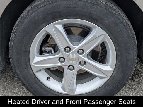 Used 2025 Chevrolet Malibu LT FWD image 9