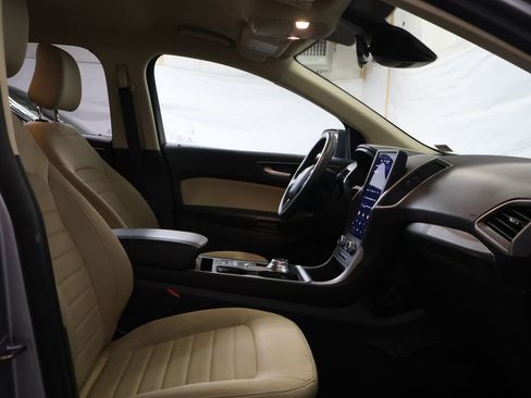 Used 2022 Ford Edge SE AWD/4WD image 9