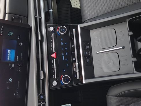 Certified 2025 Hyundai Santa Fe XRT AWD/4WD image 15