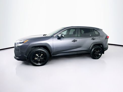 Used 2024 Toyota RAV4 LE image 4