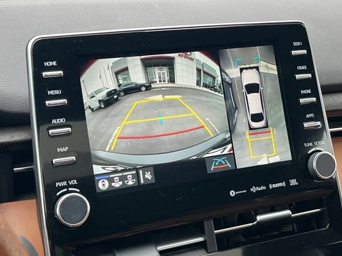 Certified 2020 Toyota Avalon Limited image 18