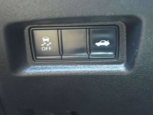 Used 2019 INFINITI Q50 Luxe RWD image 25