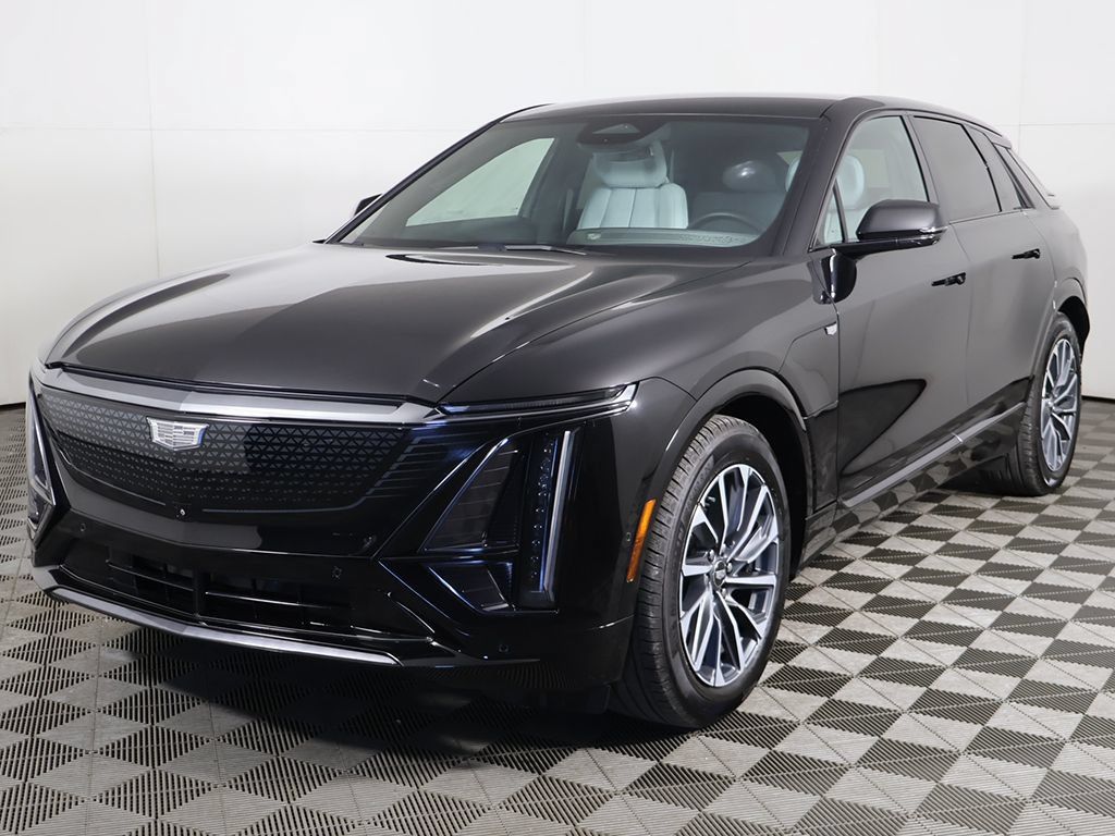Used 2024 Cadillac Lyriq Sport RWD image 13