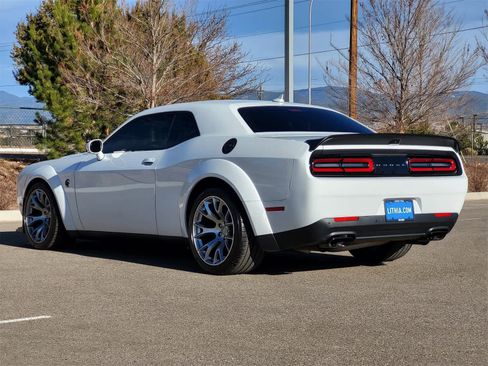 Used 2023 Dodge Challenger SRT Hellcat image 7