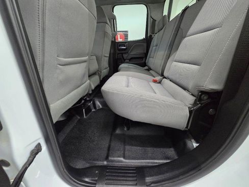 Used 2019 Chevrolet Silverado 2500 W/T w/ WT Convenience Package RWD image 16
