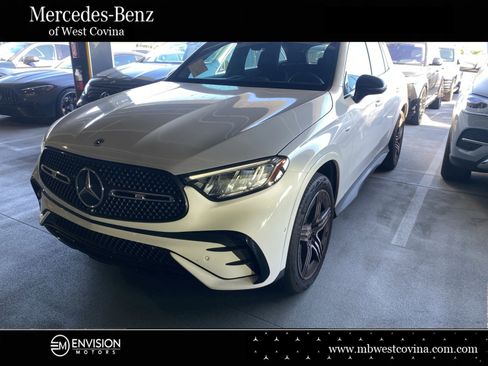 Used 2025 Mercedes-Benz GLC 350e 4MATIC image 1