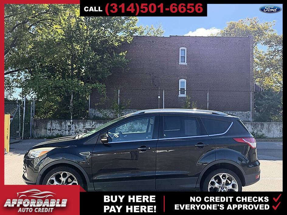 Used 2014 Ford Escape Titanium w/ Equipment Group 401A FWD image 2