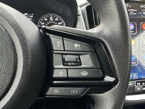 Used 2024 Subaru Crosstrek 2.0i Premium image 16