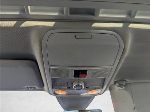 Used 2020 Volkswagen Passat 2.0T SEL image 21