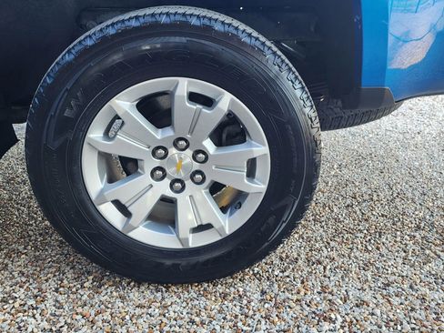 Used 2022 Chevrolet Colorado LT w/ LT Convenience Package AWD/4WD image 28