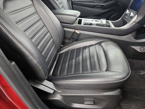 Used 2024 Ford Edge SEL w/ Convenience Package AWD/4WD image 19