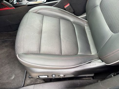 Used 2023 Chevrolet TrailBlazer RS w/ Sun and Liftgate Package image 19