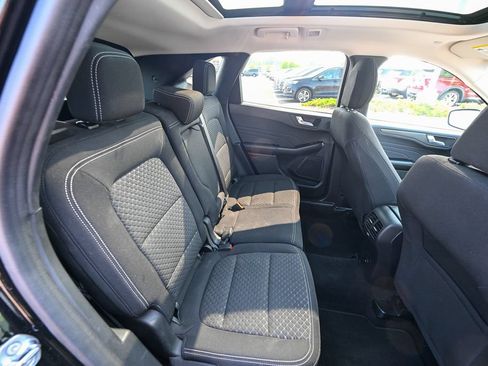 Used 2023 Ford Escape Active w/ Tech Pack #2 AWD/4WD image 28