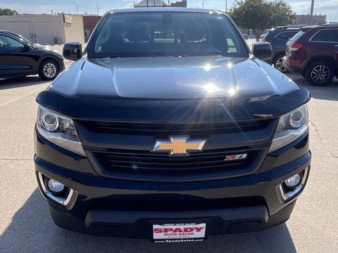 Used 2018 Chevrolet Colorado Z71 AWD/4WD image 11