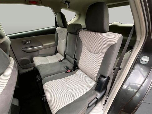 Used 2015 Toyota Prius V Three FWD image 20