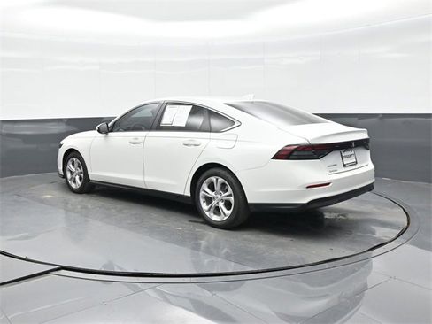 Used 2025 Honda Accord LX image 4