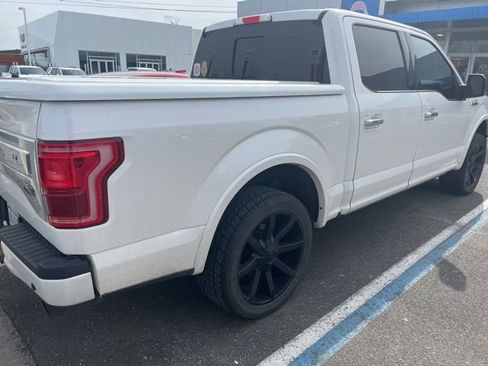 Used 2015 Ford F150 Platinum w/ Equipment Group 701A Luxury image 3