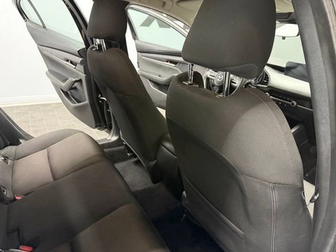 Used 2020 MAZDA MAZDA3 Sedan FWD image 43