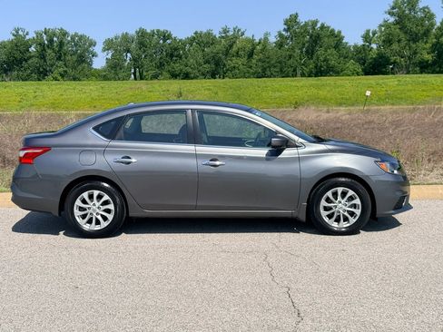 Used 2018 Nissan Sentra SV w/ Premium Package (P01) FWD image 38