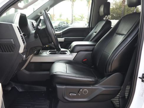 Used 2018 Ford F250 Lariat w/ Lariat Value Package AWD/4WD image 23