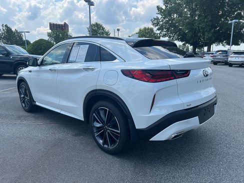 Certified 2025 INFINITI QX55 Luxe w/ Cargo Package AWD/4WD image 9