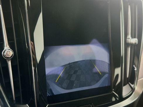 Used 2024 Volvo S60 B5 Core image 21