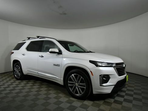 Used 2023 Chevrolet Traverse High Country w/ LPO, Floor Liner Package image 9