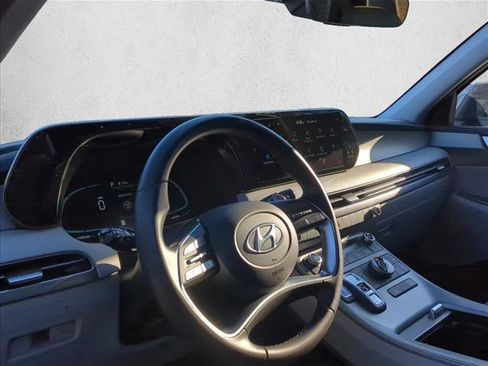 Used 2023 Hyundai Palisade SEL w/ Cargo Package image 10