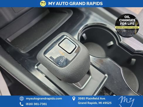 Used 2023 Nissan Rogue SV AWD/4WD image 25
