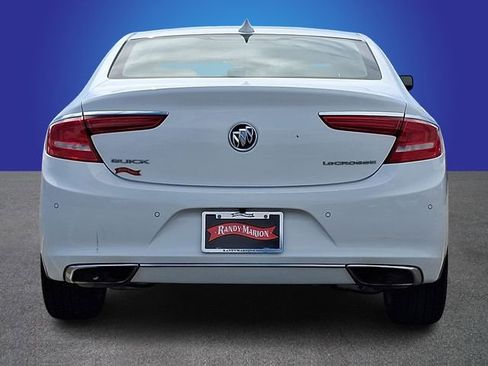 Used 2017 Buick LaCrosse Premium image 5