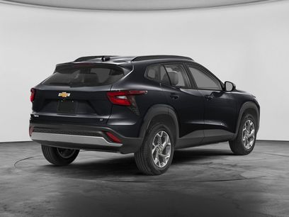 Used 2025 Chevrolet Trax LT