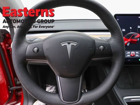 Used 2021 Tesla Model Y Long Range AWD/4WD image 10