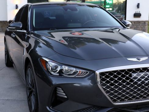 Used 2019 Genesis G70 2.0T Advanced RWD image 28