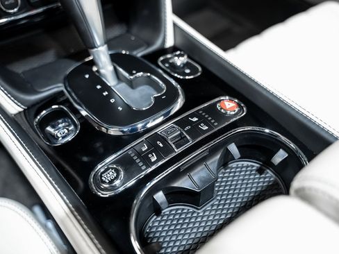 Used 2017 Bentley Continental GT image 53