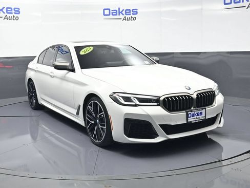 Used 2023 BMW M550i xDrive AWD/4WD image 3