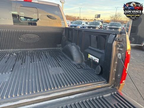 Used 2019 Ford F150 XLT w/ Equipment Group 302A Luxury AWD/4WD image 35