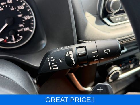 Used 2023 Nissan Rogue S AWD/4WD image 16
