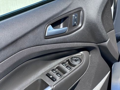 Used 2014 Ford Escape SE FWD image 9