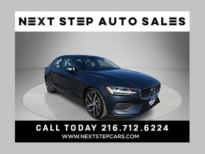 Used 2020 Volvo S60 T6 Momentum w/ Protection Package Premier