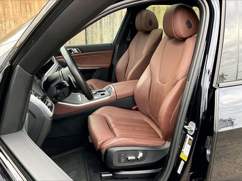 Used 2022 BMW X5 sDrive40i w/ M Sport Package image 8