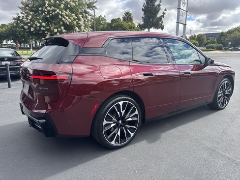 Used 2026 BMW iX xDrive45 w/ M Sport Package AWD/4WD image 10