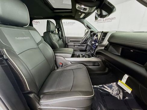 Used 2025 RAM 2500 Laramie image 28