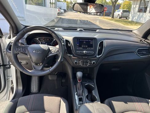 Certified 2023 Chevrolet Equinox RS image 19