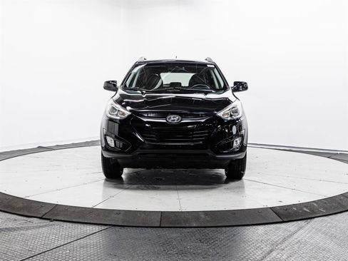 Used 2014 Hyundai Tucson SE image 2